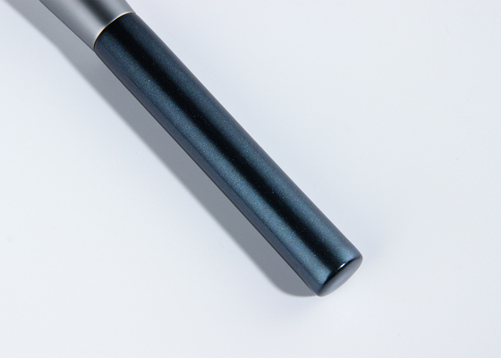 চতুষ্কোণ আকারের হস্তনির্মিত কাবুকি পাউডার ব্রাশ, ত্রুটিহীন মেকআপের জন্য অ্যালুমিনিয়াম হ্যান্ডেল সহ